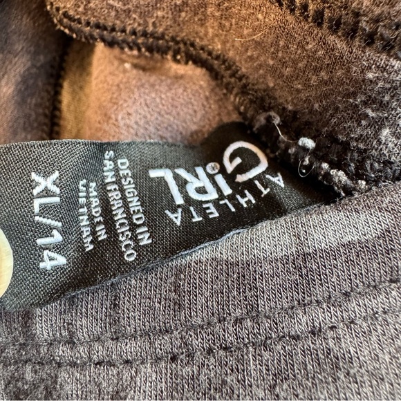 Athleta Girl Lot Of 4 Pink Pullover Black Camo Joggers XL 14 - Picture 3 of 8